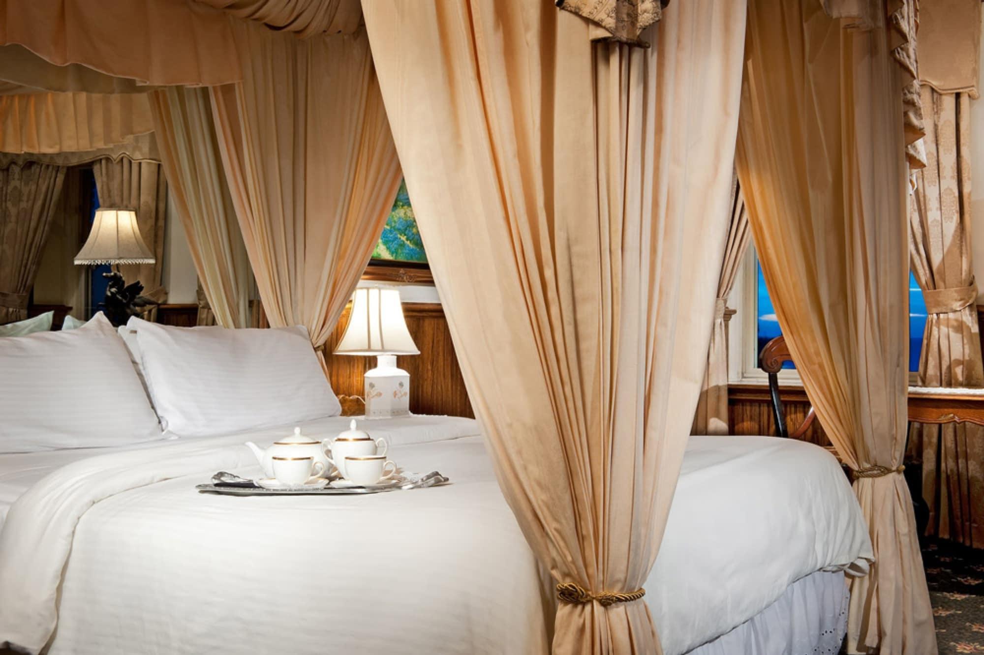 뉴포트비치 도리맨스 오션프런트 인 B&B 외부 사진